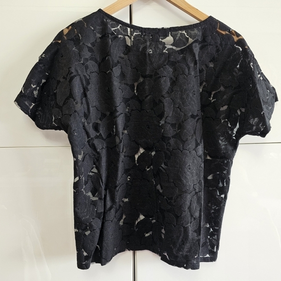 Forever 21 Floral Lace Top - Picture 4 of 6